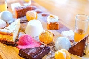breezekohtao.com dessert board to share